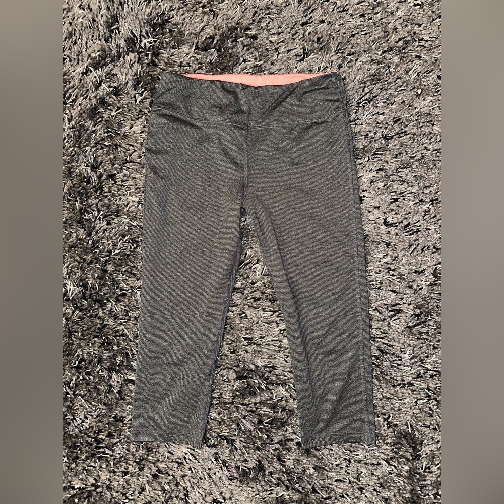Gray Juniors Capri Leggings